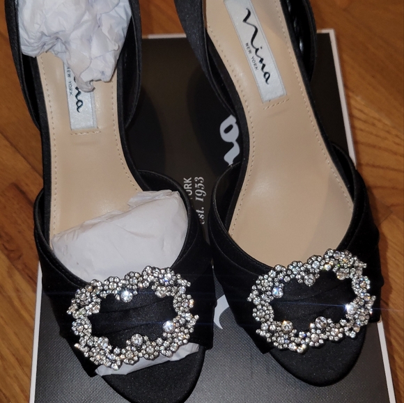 Accidently bought the wrong color - Picture 1 of 3